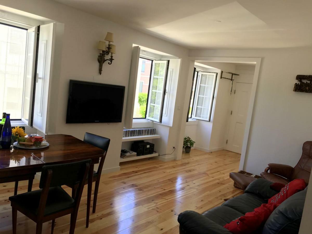 Lavra Tram Apartment Лісабон Екстер'єр фото